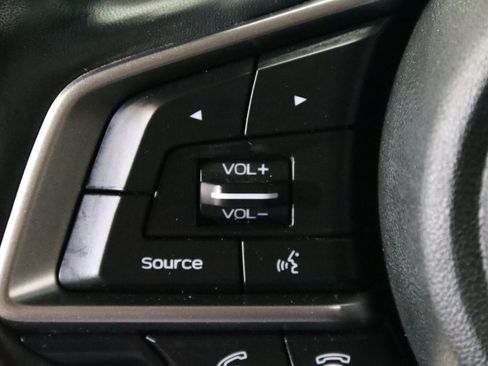 Used 2021 Subaru Outback Touring AWD/4WD image 15