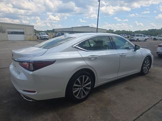 Used 2020 Lexus ES 350 w/ Premium Package FWD video 3