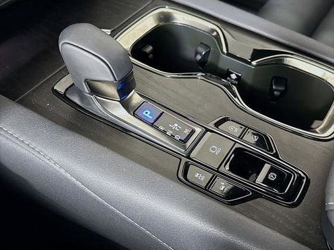 Certified 2025 Lexus RX 350 AWD w/ Convenience Package image 17