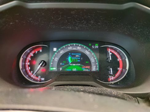 Used 2025 Toyota RAV4 XLE w/ Convenience Package AWD/4WD image 16