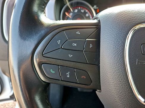 Used 2022 Dodge Charger SXT RWD image 17