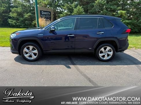 Used 2021 Toyota RAV4 Limited AWD/4WD image 1