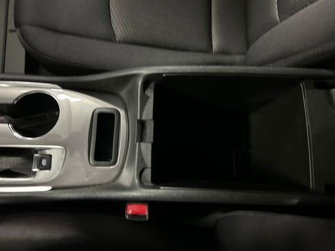 Used 2024 Chevrolet Malibu LT image 21