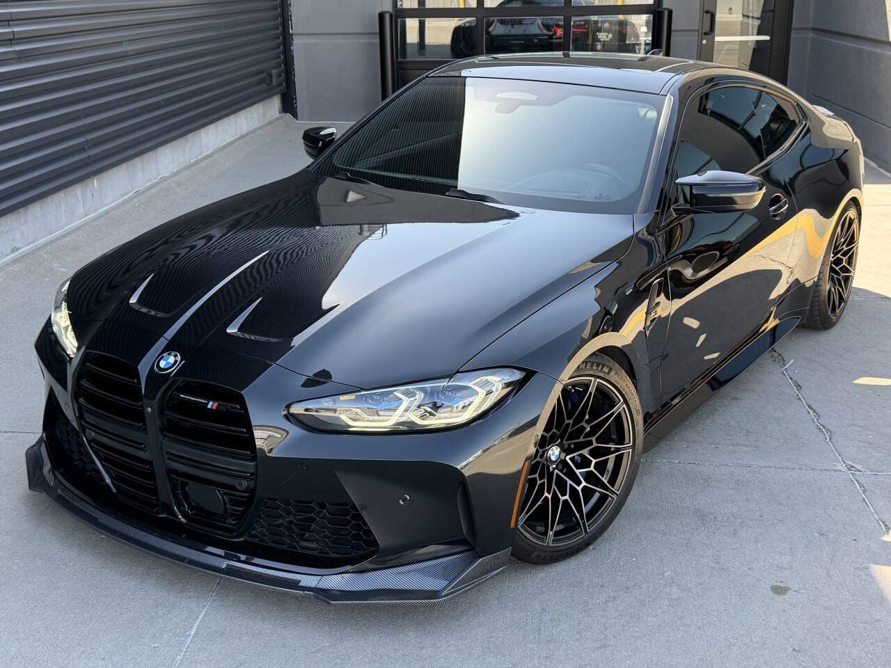 Used 2021 BMW M4 Competition w/ Executive Package RWD image 2