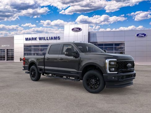 New 2026 Ford F250 XLT w/ XLT Premium Package AWD/4WD image 7