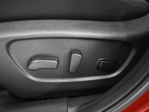 Certified 2021 Nissan Rogue Sport SV image 12