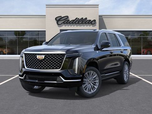 Used 2026 Cadillac Escalade Luxury AWD/4WD image 6
