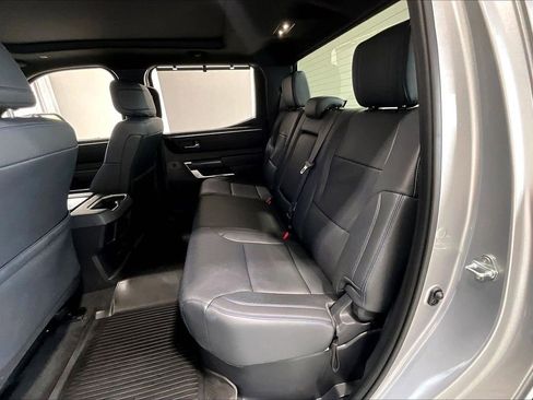 Used 2025 Toyota Tundra Platinum AWD/4WD image 19