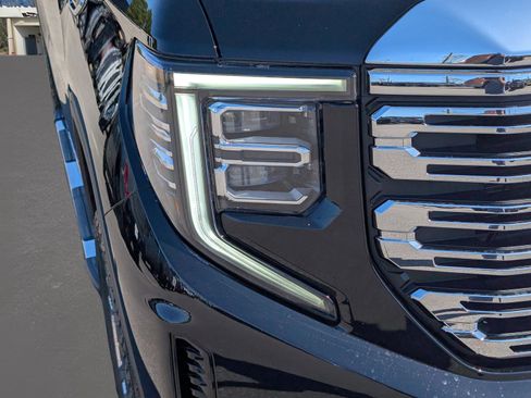 New 2026 GMC Sierra 1500 Denali image 4