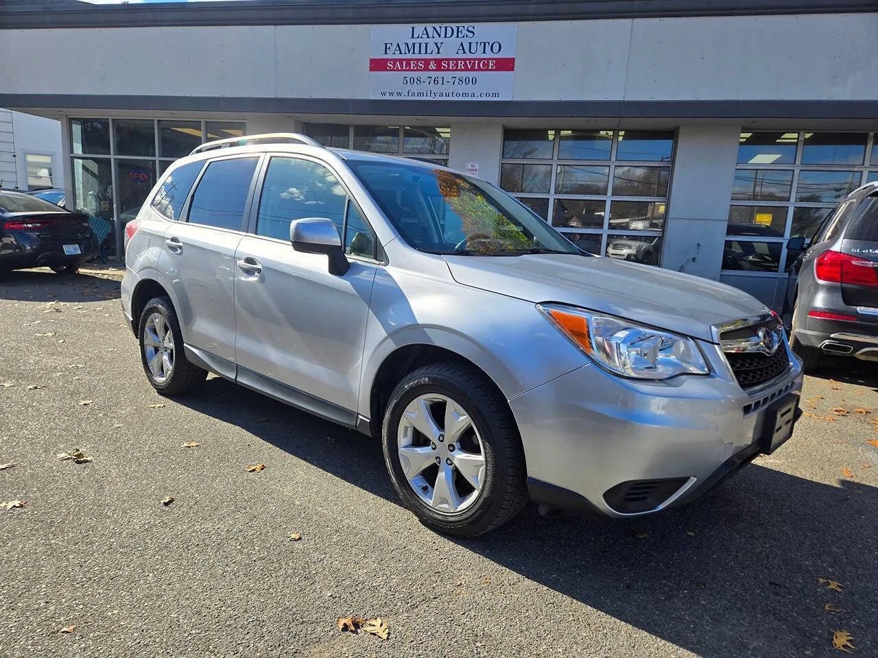 Used 2015 Subaru Forester 2.5i Premium w/ All-Weather Package AWD/4WD image 21