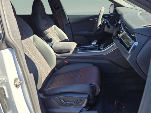 New 2026 Audi RS Q8 performance image 13