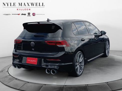 Used 2024 Volkswagen Golf R AWD/4WD image 16