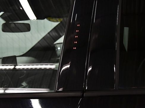 Used 2020 Ford Explorer ST w/ Premium Technology Package image 14