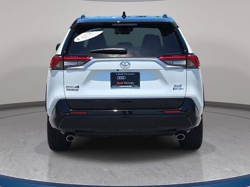 Used 2025 Toyota RAV4 XSE w/ Premium Package AWD/4WD image 8