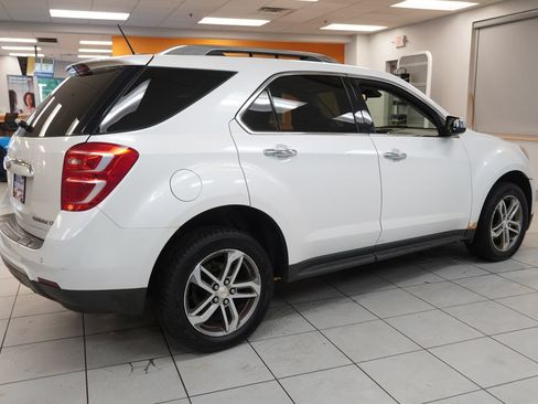 Used 2016 Chevrolet Equinox LTZ w/ Enhanced Convenience Package AWD/4WD image 13