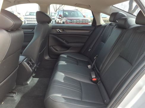 Used 2021 Honda Accord EX-L image 15