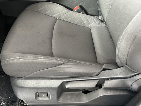 Used 2025 Toyota Tacoma SR image 16