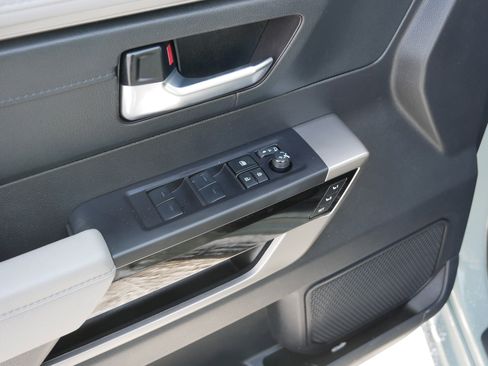 Used 2023 Toyota Sequoia Limited w/ TRD Off-Road Package image 19