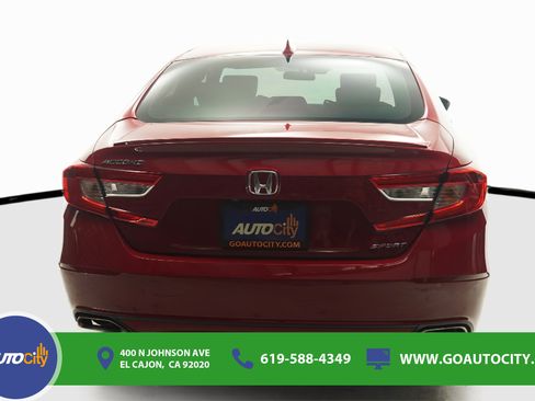 Used 2018 Honda Accord Sport image 12