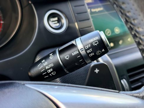 Used 2018 Land Rover Discovery Sport HSE Luxury AWD/4WD image 42