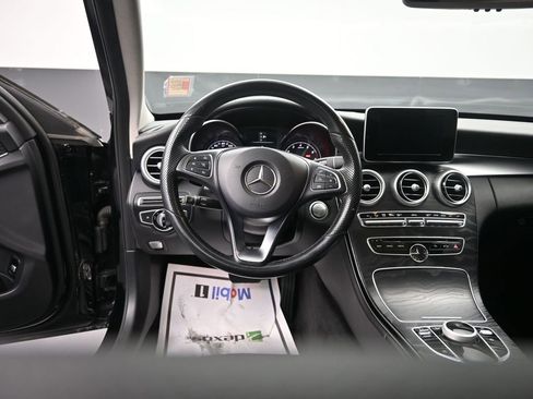 Used 2017 Mercedes-Benz C 300 4MATIC Sedan image 12