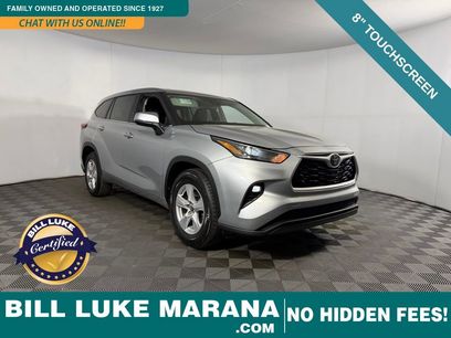 Used 2025 Toyota Highlander LE