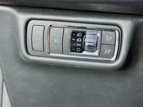 Used 2022 Lincoln Aviator Reserve w/ Equipment Group 201A image 14