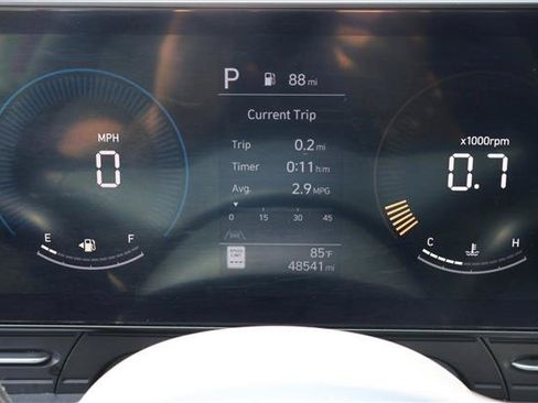 Used 2024 Hyundai Kona SEL AWD/4WD image 15
