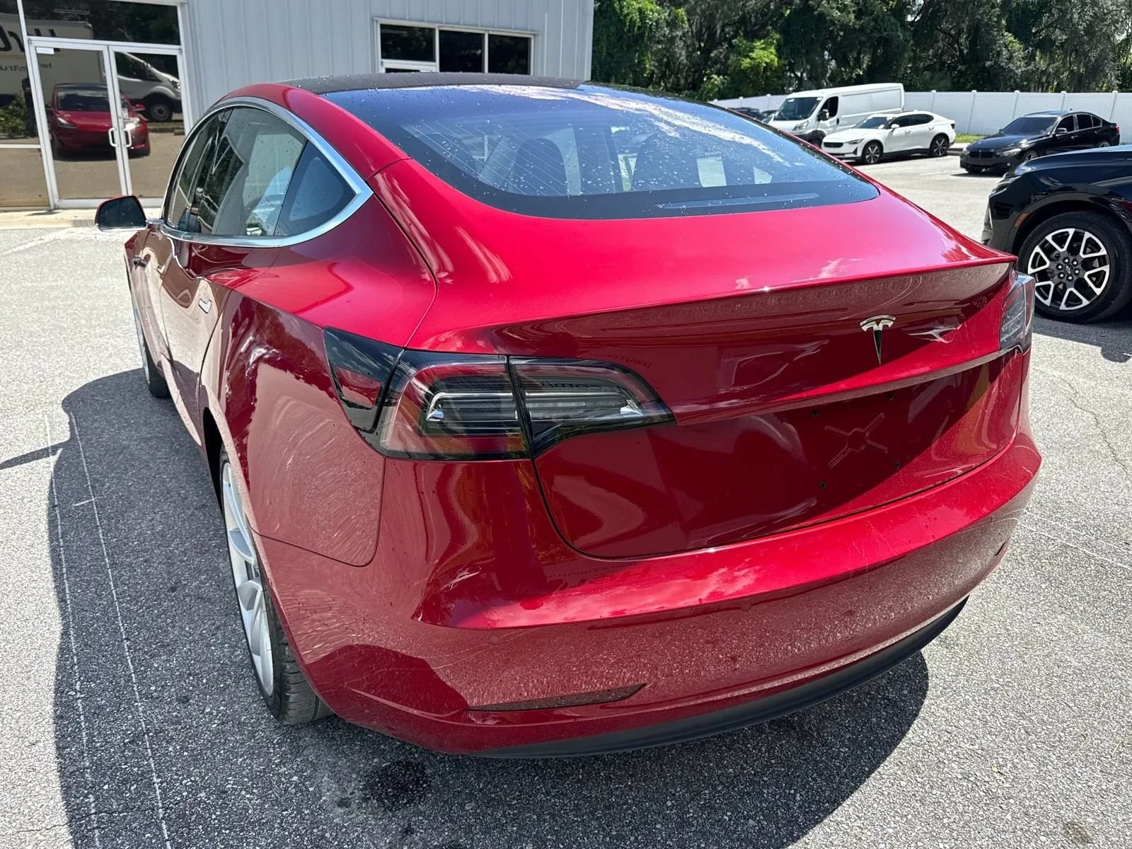 Used 2017 Tesla Model 3 Long Range RWD image 10