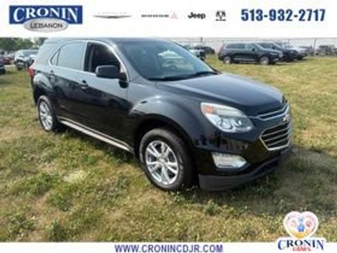 Used 2017 Chevrolet Equinox LT w/ Convenience Package AWD/4WD image 1