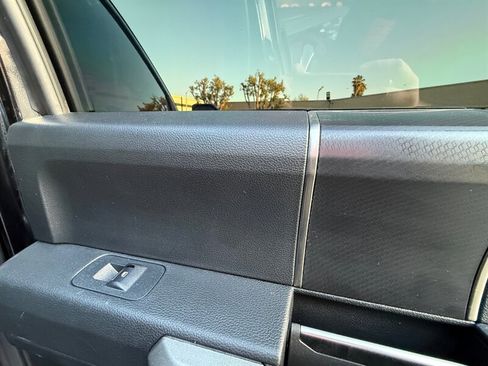 Used 2018 Ford F150 Raptor w/ Equipment Group 801A Mid image 41