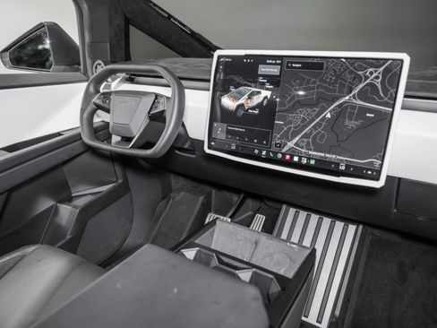 Used 2024 Tesla Cybertruck Cyberbeast AWD/4WD image 26