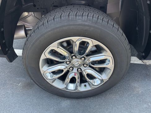 Used 2021 RAM 1500 Laramie w/ Sport Appearance Package AWD/4WD image 20