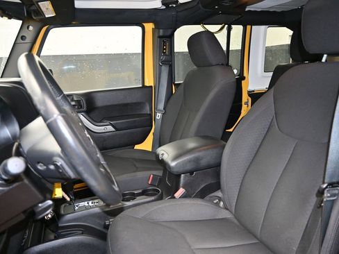 Used 2015 Jeep Wrangler Unlimited Sport image 22