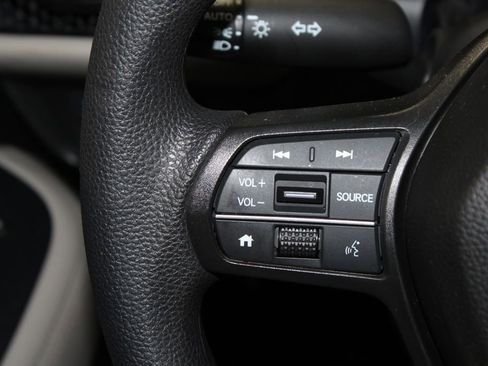 Certified 2025 Honda HR-V LX image 20