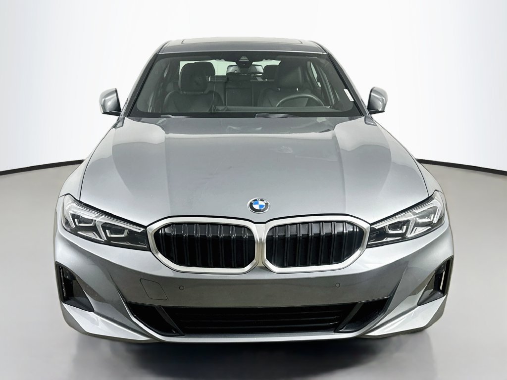Used 2026 BMW 330i xDrive Sedan AWD/4WD image 2