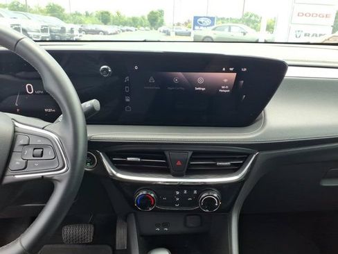 Used 2026 Buick Encore GX Sport Touring FWD image 10