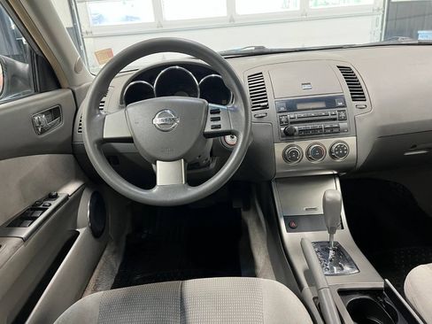Used 2005 Nissan Altima 2.5 S FWD image 8