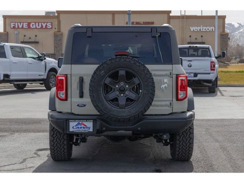 New 2025 Ford Bronco Big Bend w/ Black Diamond Package image 4