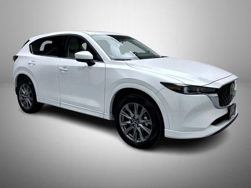 Certified 2025 MAZDA CX-5 AWD 2.5 S w/ Premium Plus Pkg image 3