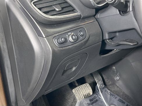 Used 2017 Buick Encore Essence w/ Experience Buick Package image 10