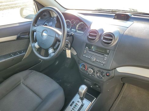 Used 2009 Chevrolet Aveo LT w/ Power and Convenience Package image 15