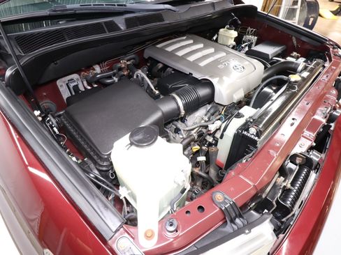 Used 2008 Toyota Sequoia Limited image 25