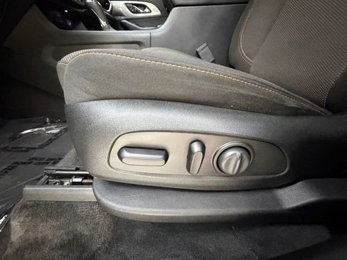 Used 2019 Chevrolet Traverse LT AWD/4WD image 27