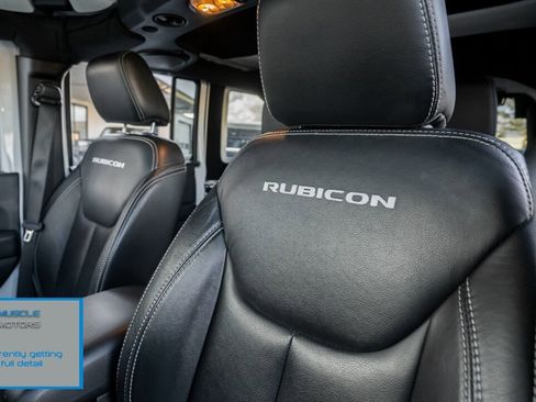 Used 2014 Jeep Wrangler Unlimited Rubicon w/ Connectivity Group image 13