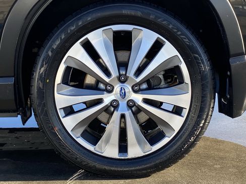 Used 2020 Subaru Ascent Touring image 7