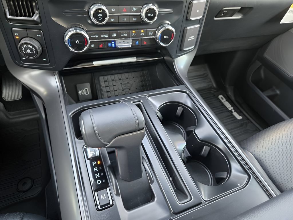 Used 2025 Ford F150 Lariat w/ FX4 Off-Road Package AWD/4WD image 18