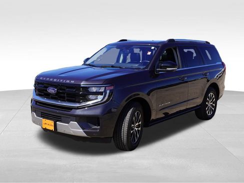 Used 2025 Ford Expedition Platinum AWD/4WD image 11