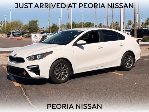 Used 2020 Kia Forte LXS FWD image 1
