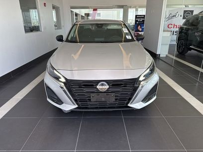 Used 2024 Nissan Altima 2.5 SV